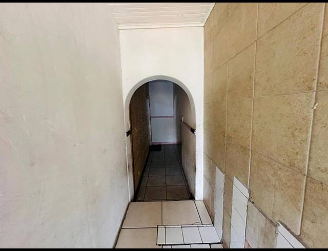 10 BEDROOM HOUSE FOR SALE IN DELVILLE